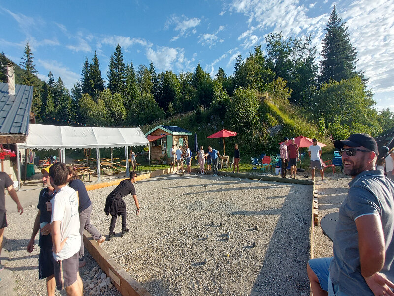 Tournoi de pétanque en Chartreuse