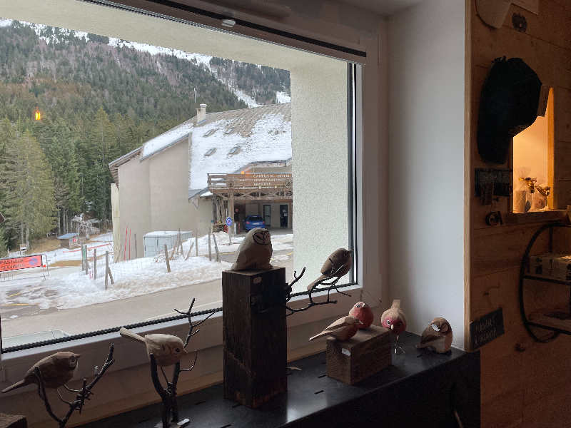 Boutique et produits de terroir chalet jaune 