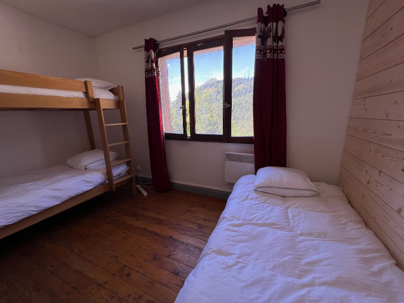 Chambre dortoir en gîte de groupe